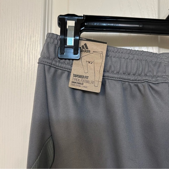 Adidas Youth 3 Stripes Tapered Football Fit Active Pants in Grey Size Large - Picture 5 of 6